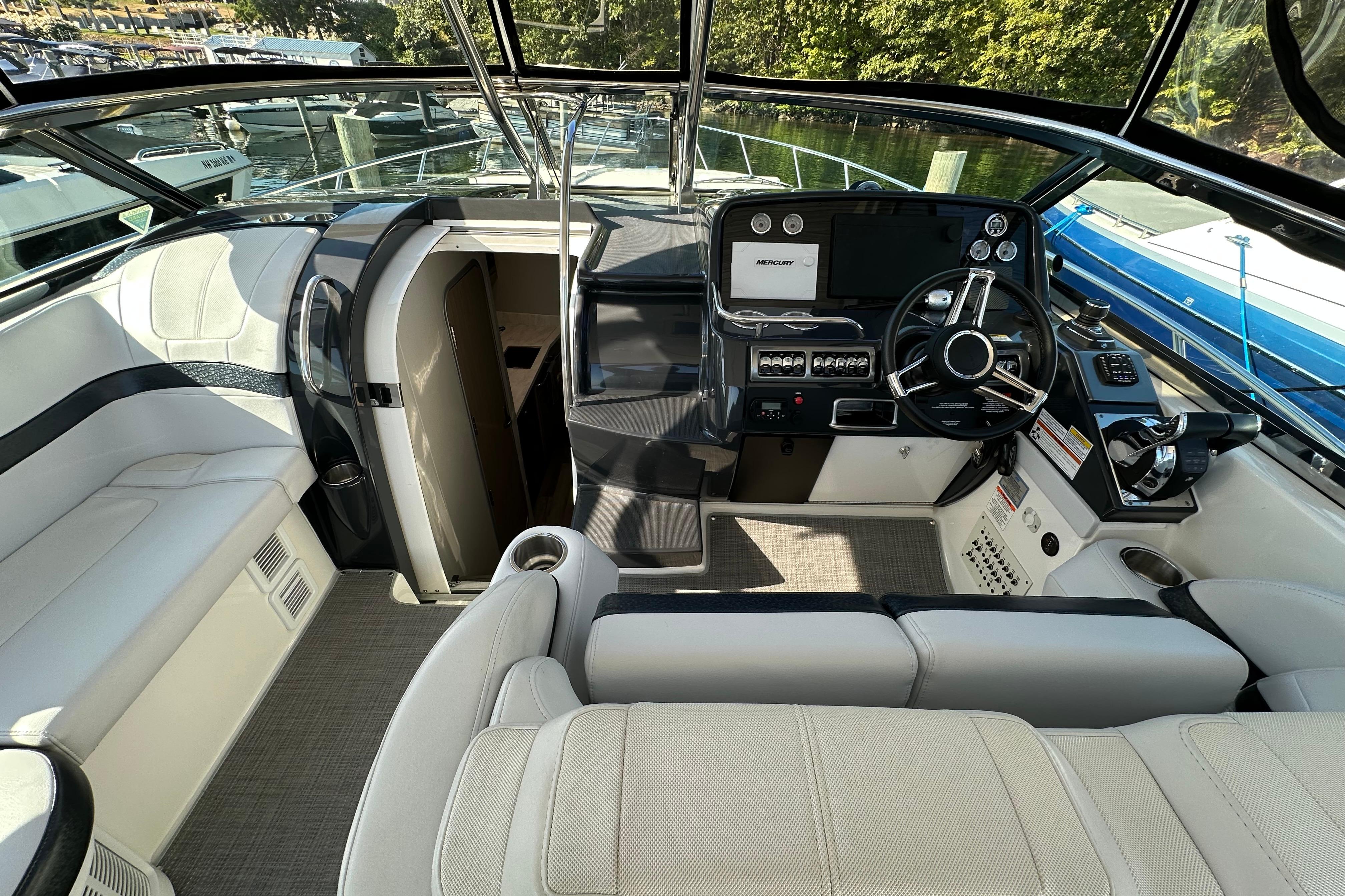Boat image 12