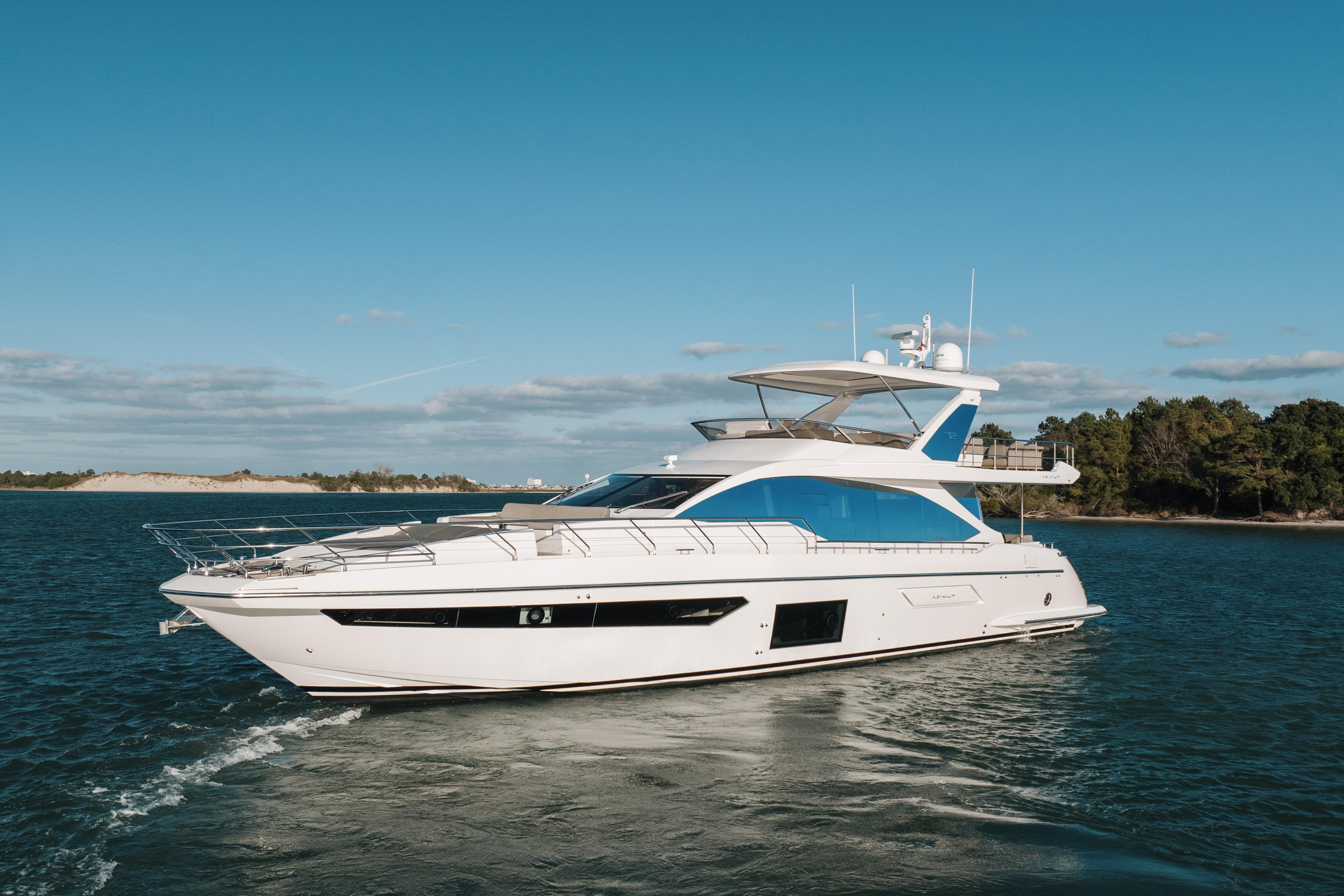 2021 Azimut 72