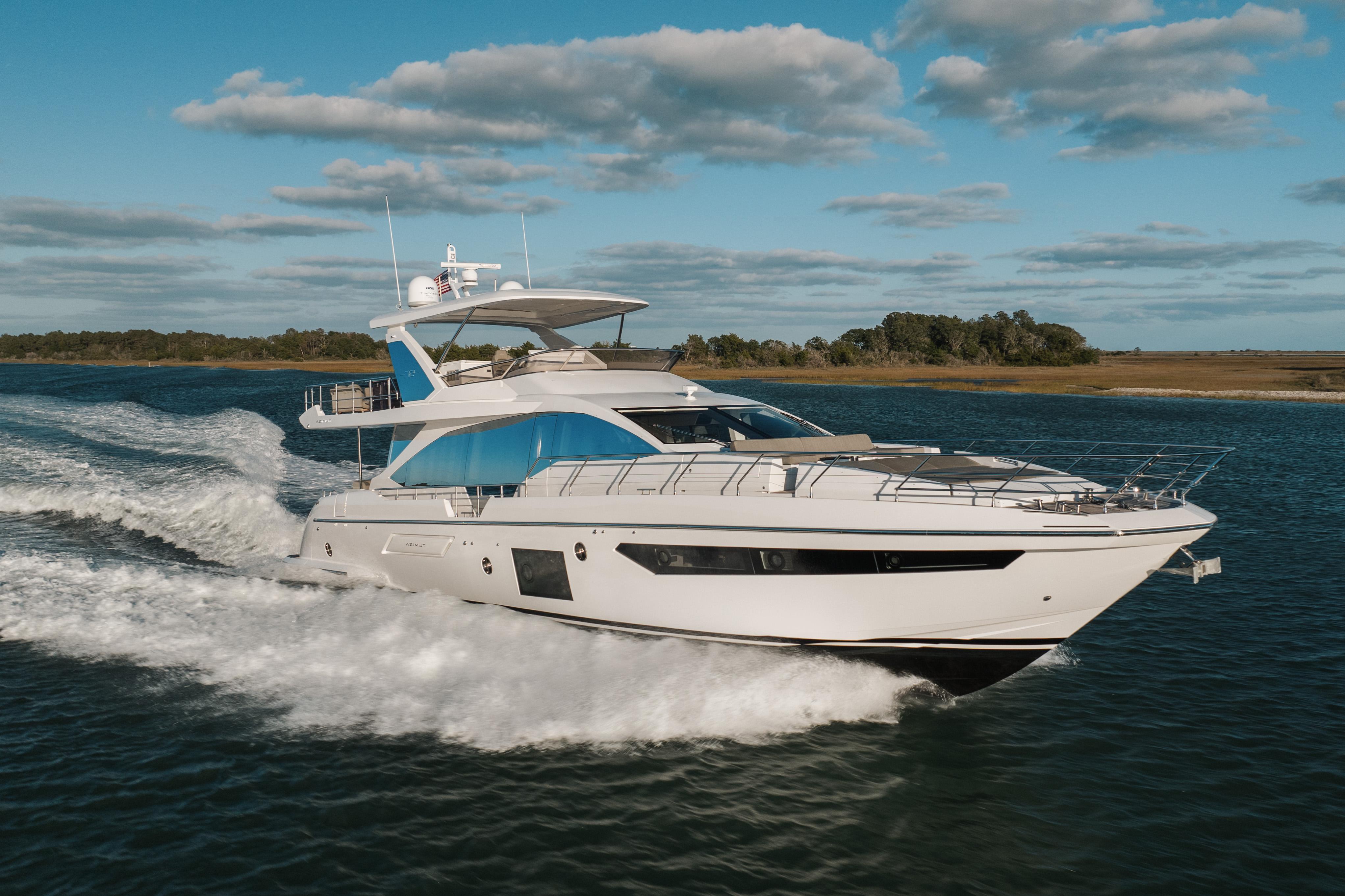 2021 Azimut 72