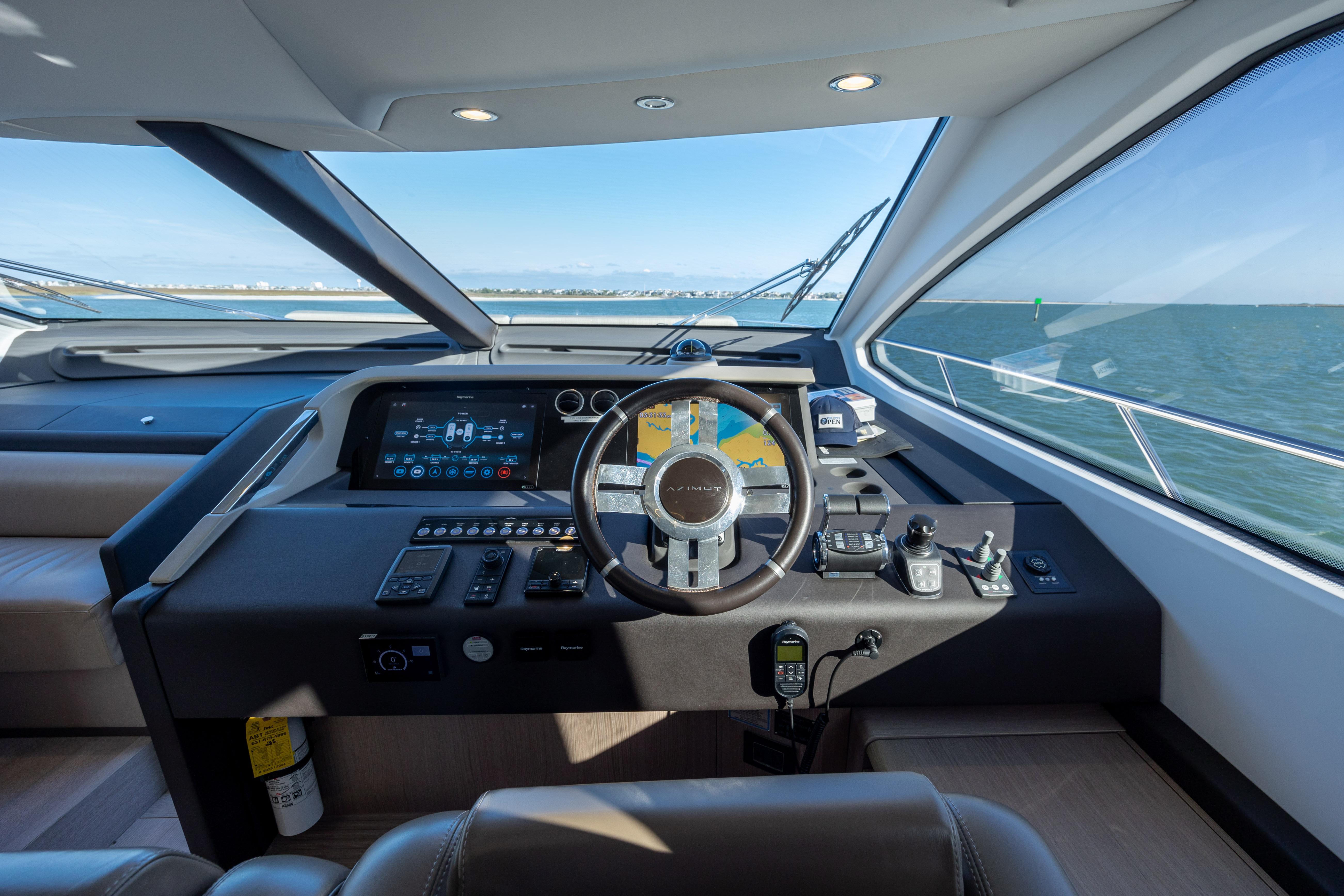 2021 Azimut 72