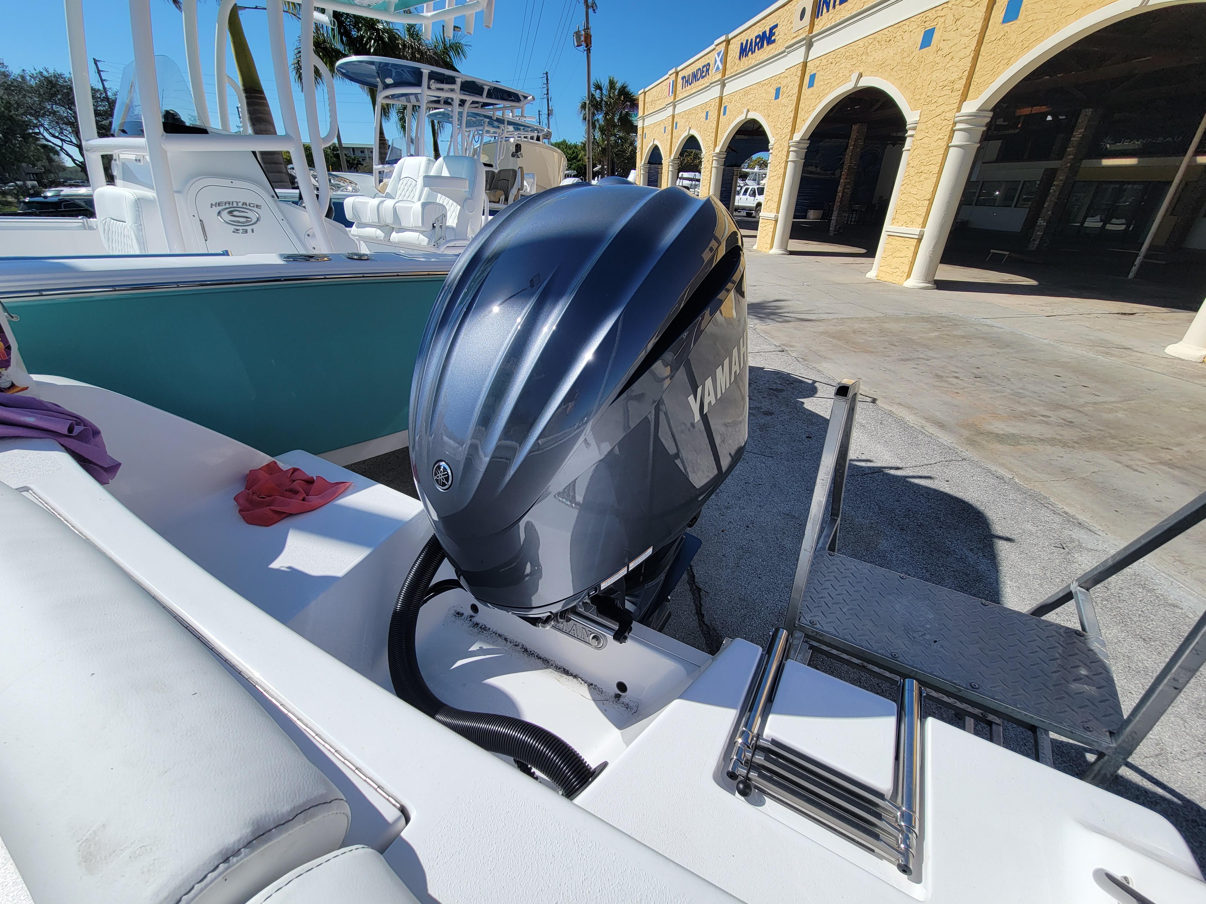 2023 Sportsman Heritage 231 Center Console-10