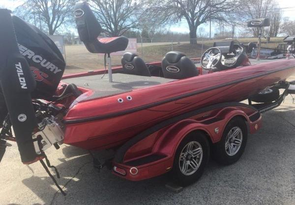 2018 Triton boat for sale, model of the boat is 21 TRX & Image # 5 of 10