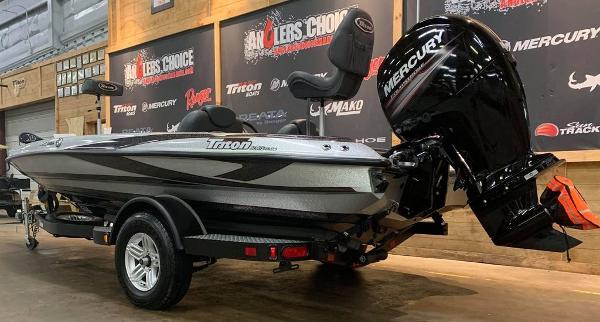 2016 Triton boat for sale, model of the boat is 189 TRX & Image # 4 of 15