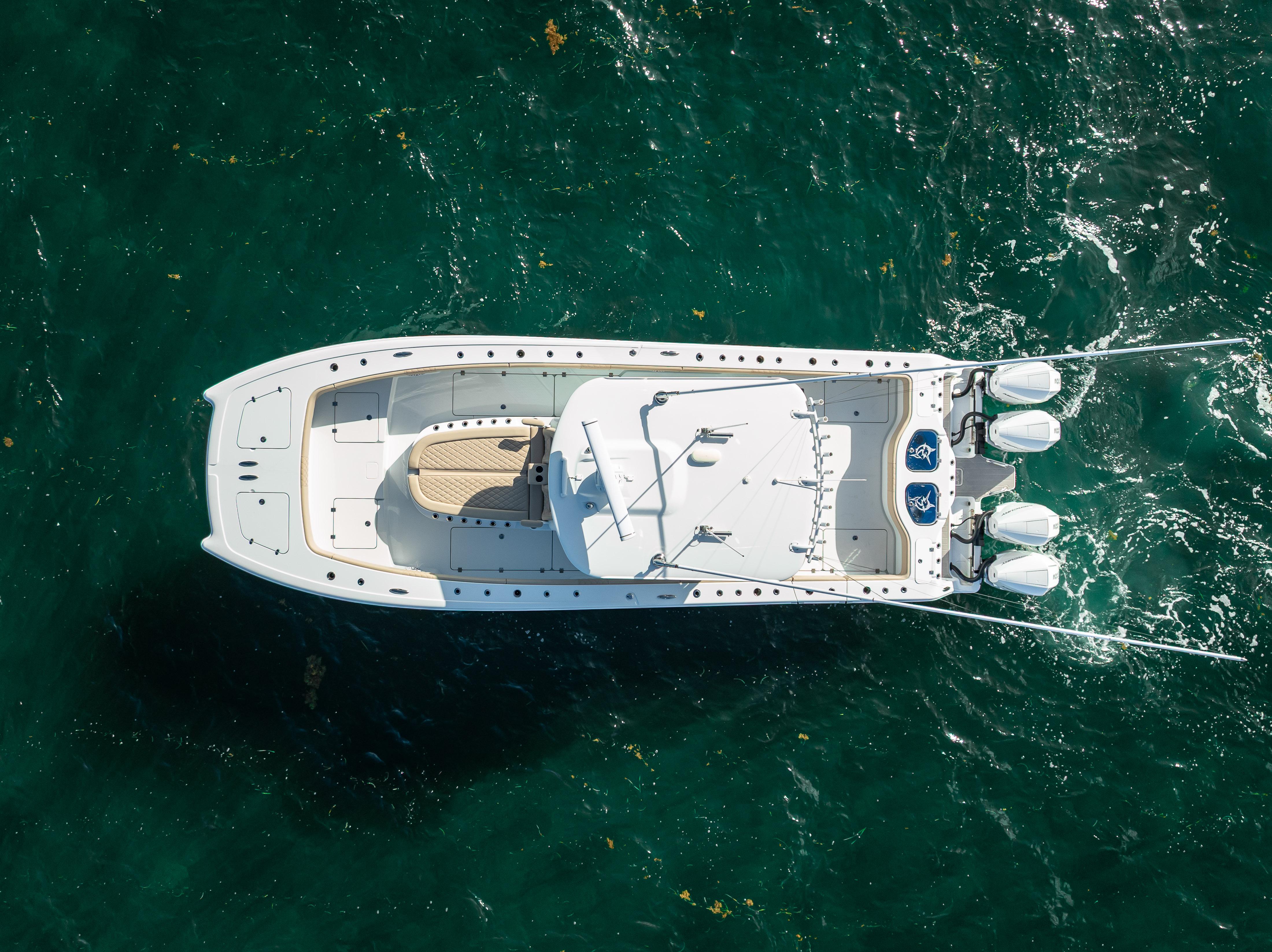 Boat image 17