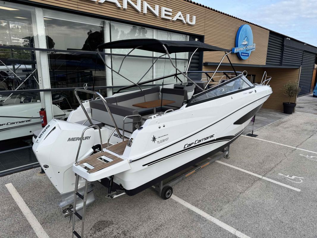 Jeanneau Cap Camarat 7.5 DC