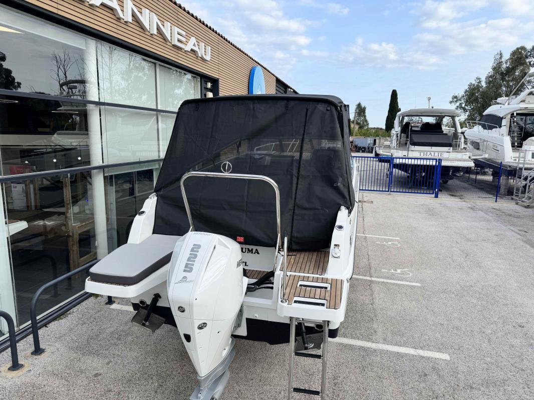 Jeanneau Cap Camarat 7.5 DC