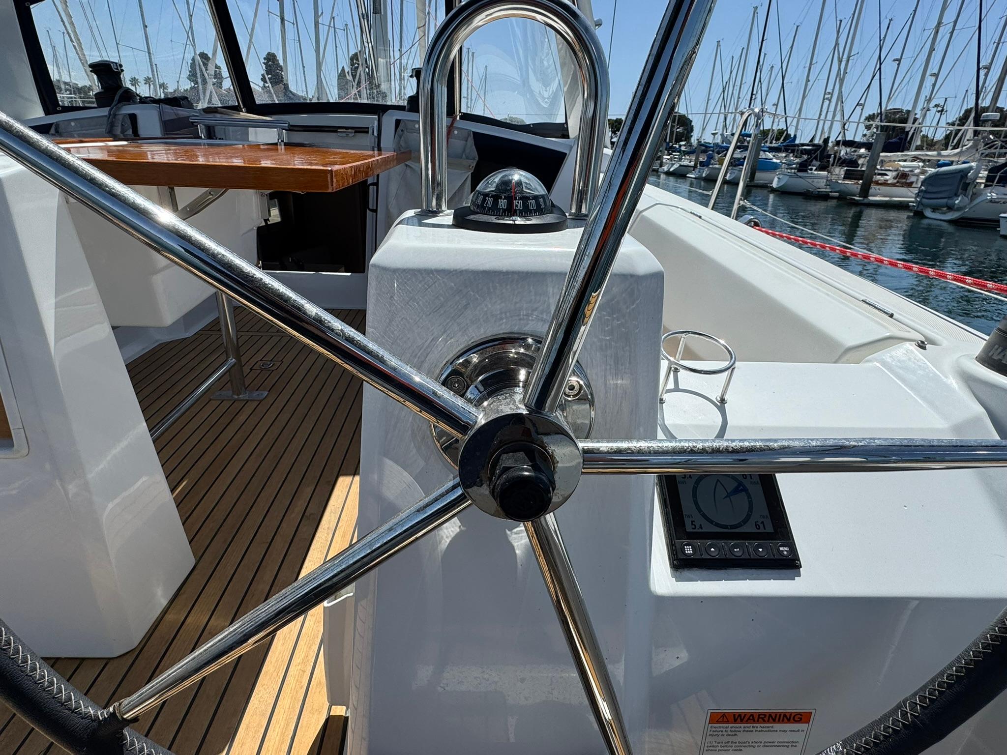 Yacht Photos Pics