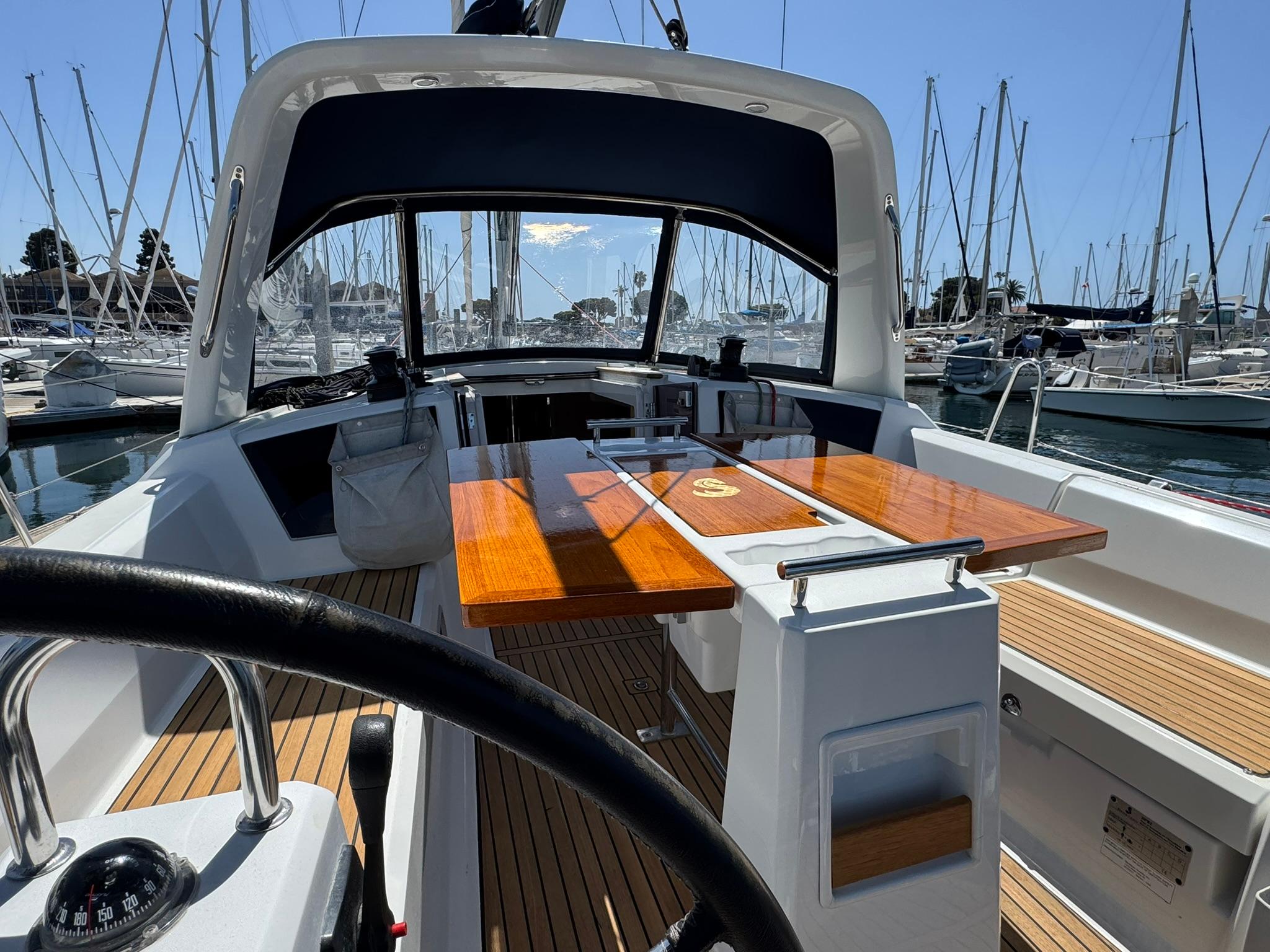 Yacht Photos Pics
