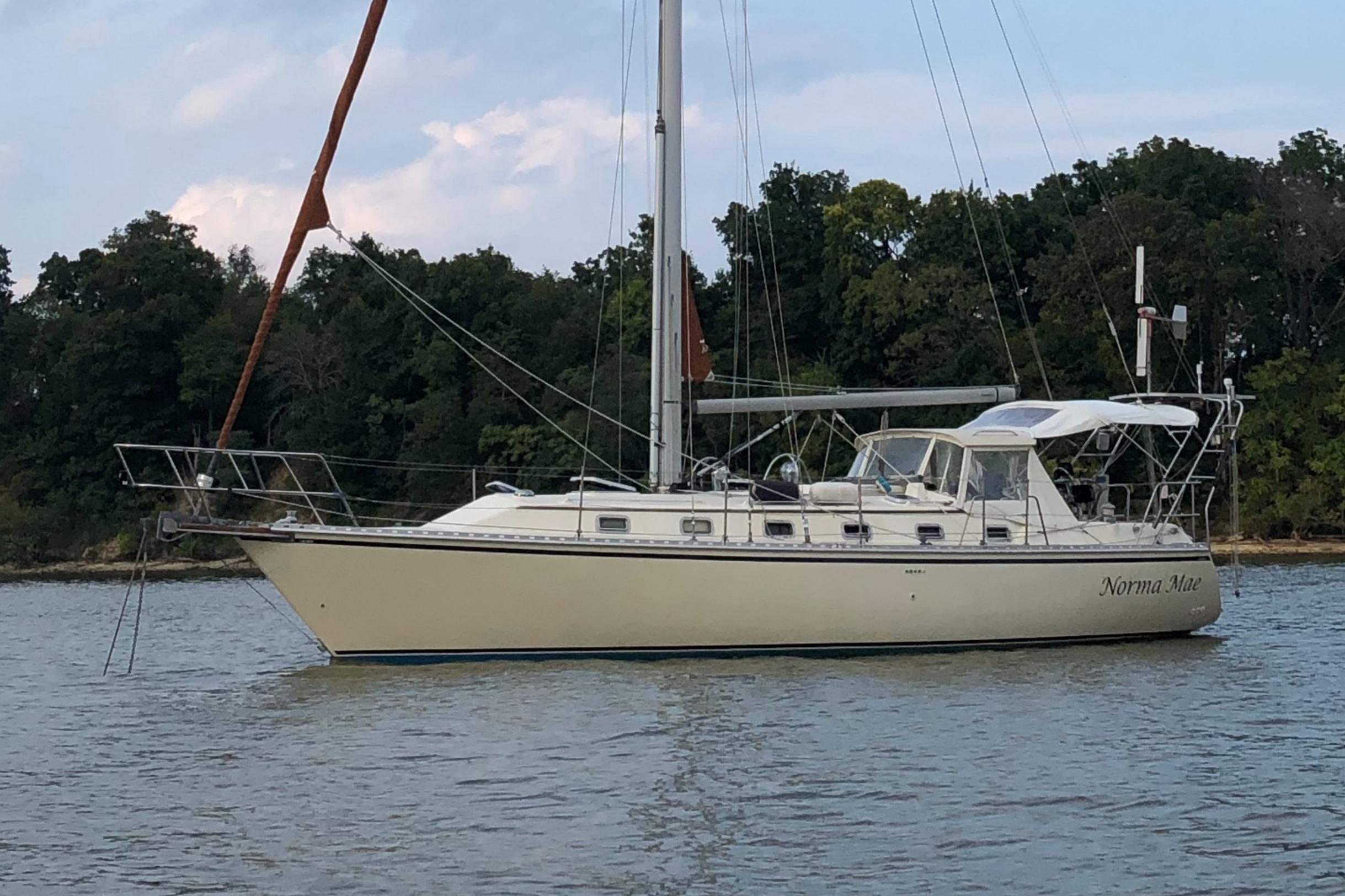 1996 Caliber 40 LRC For Sale | YaZu Yachting | Deltaville