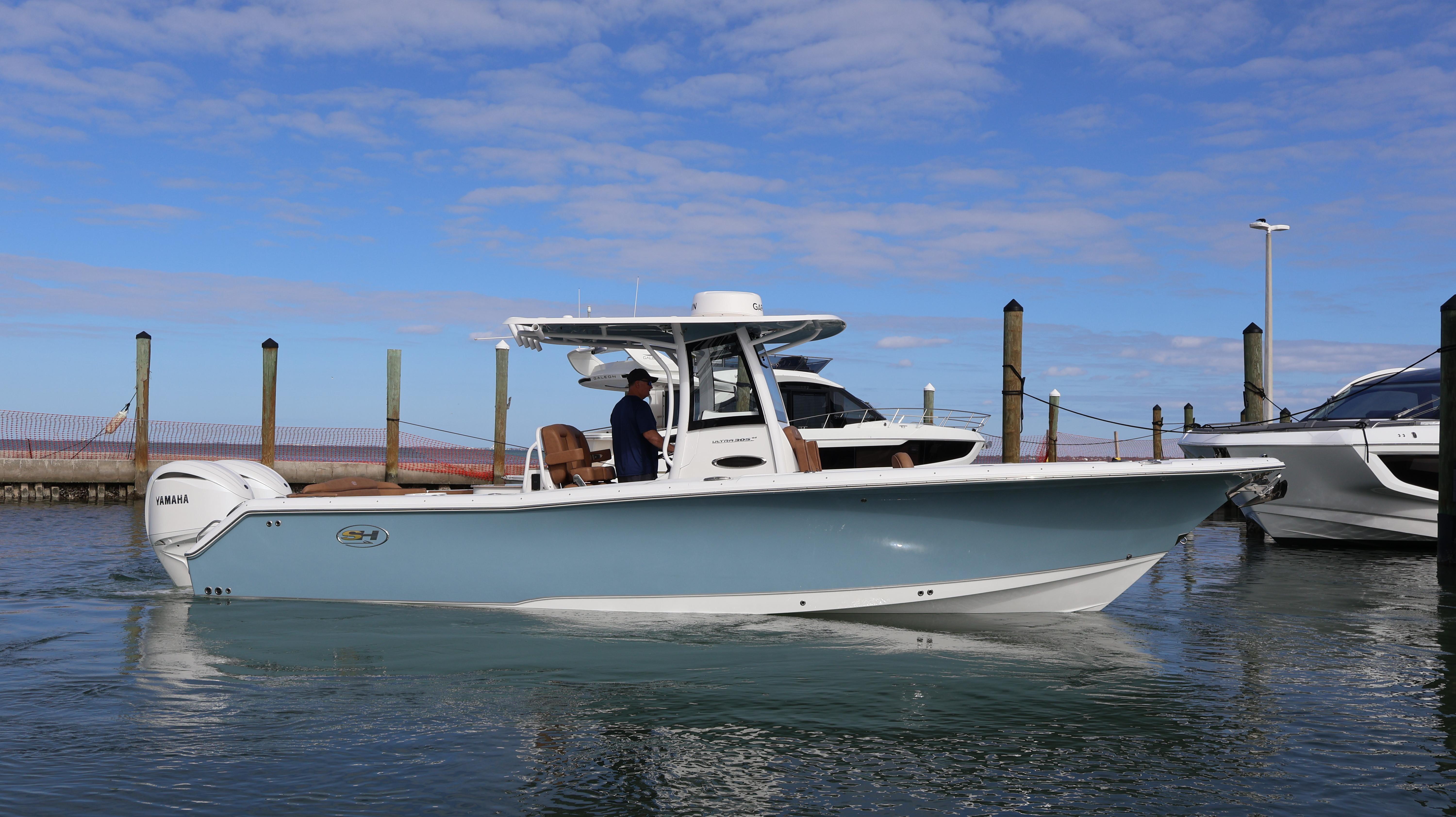 2023 Sea Hunt Ultra 305 SE