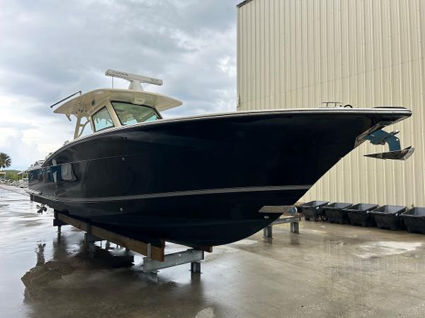 35' Scout, Listing Number 100905128, - Photo No. 5