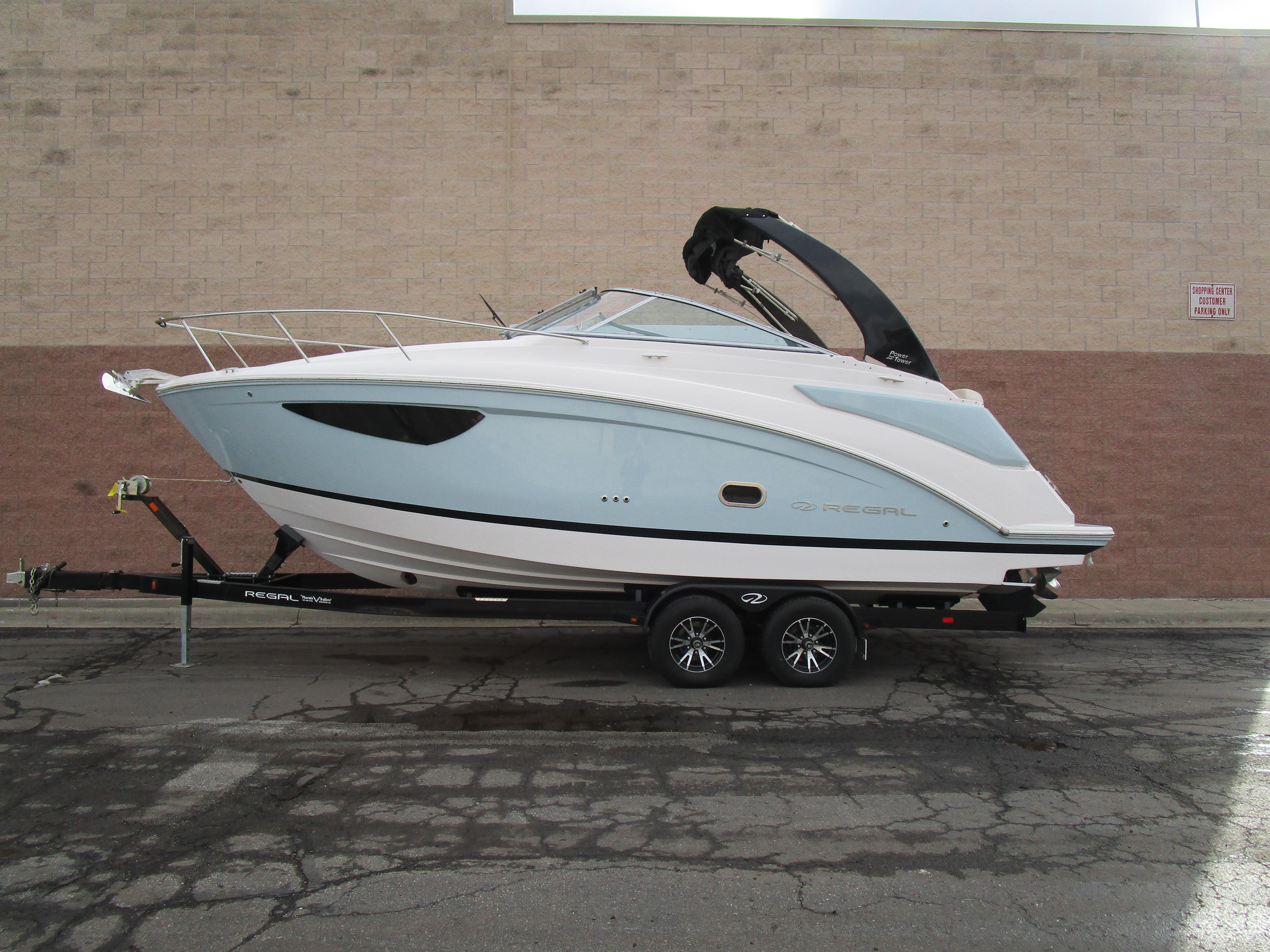 2023 Regal 26 Express Gallery