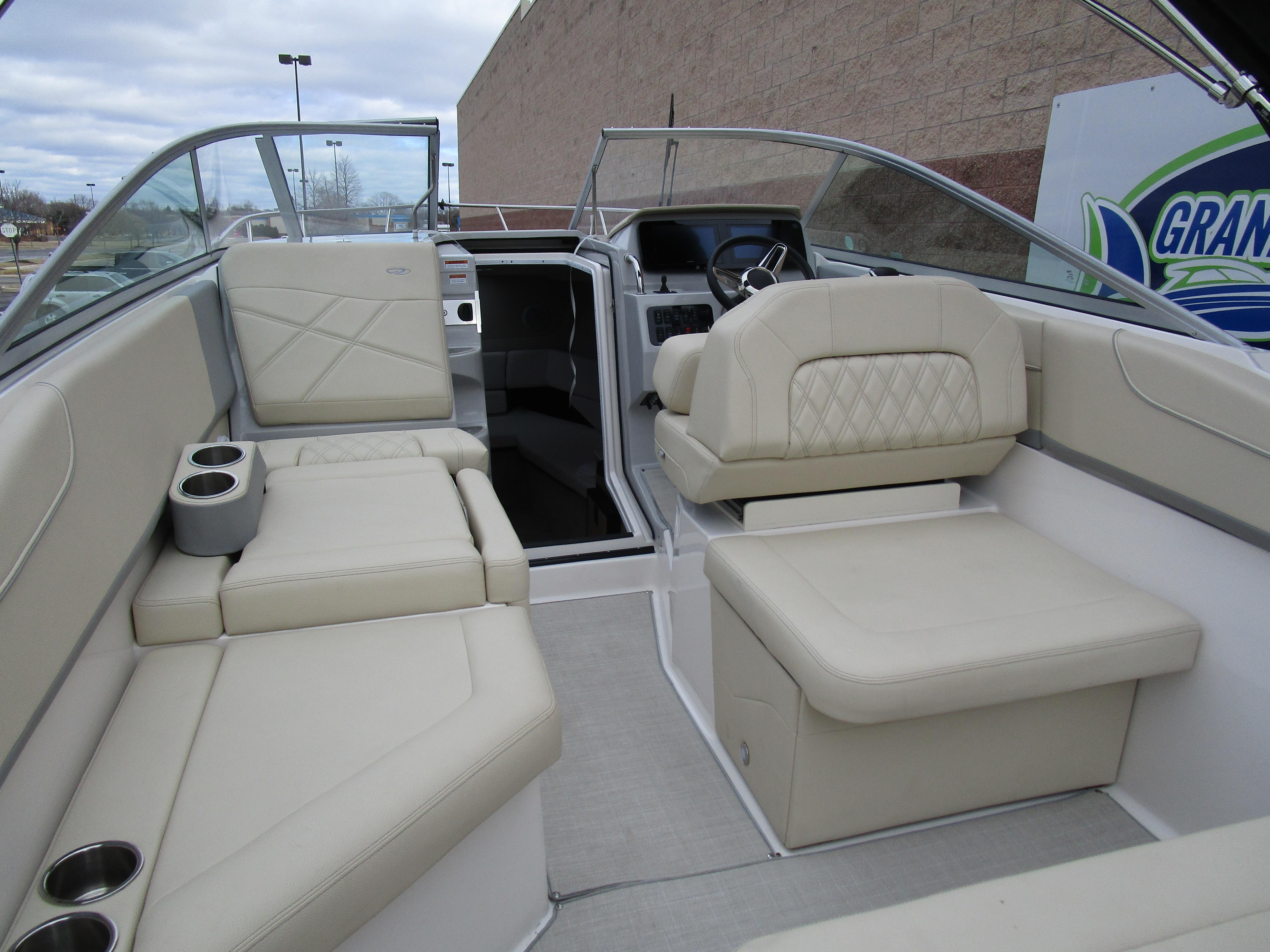 2023 Regal 26 Express Gallery