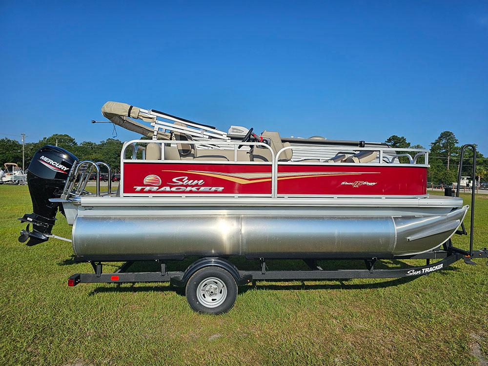 2025 Sun Tracker Bass Buggy® 16 XL SELECT