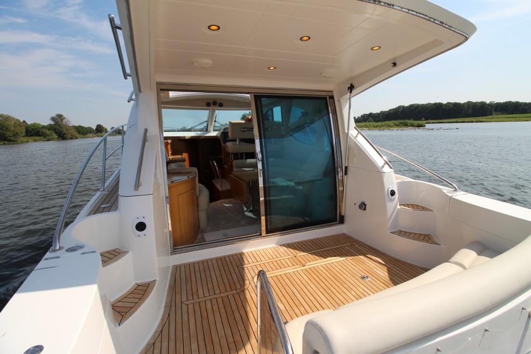 2007 Galeon 390 HT large 10