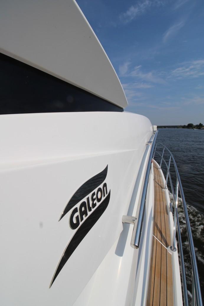 2007 Galeon 390 HT large 16