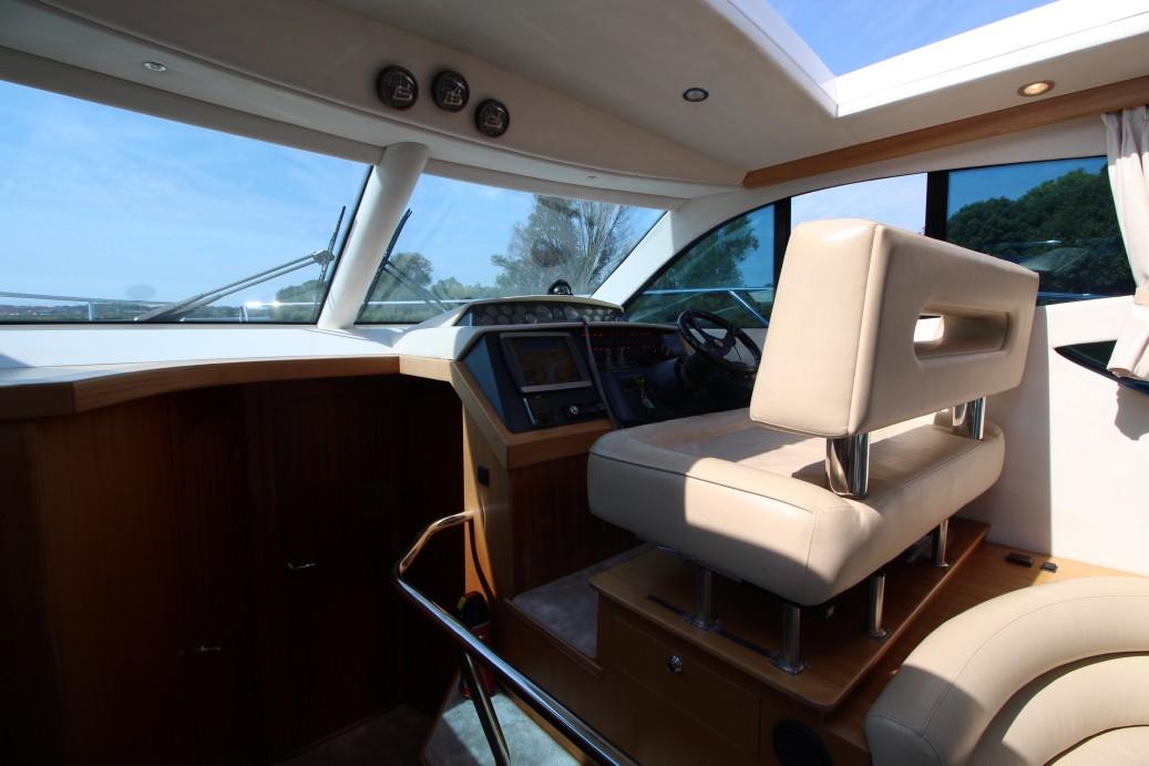 2007 Galeon 390 HT large 32