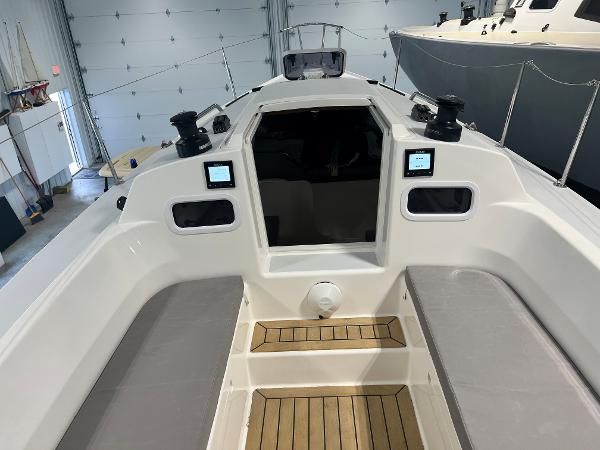 28' J Boats, Listing Number 100905339, - Photo No. 6