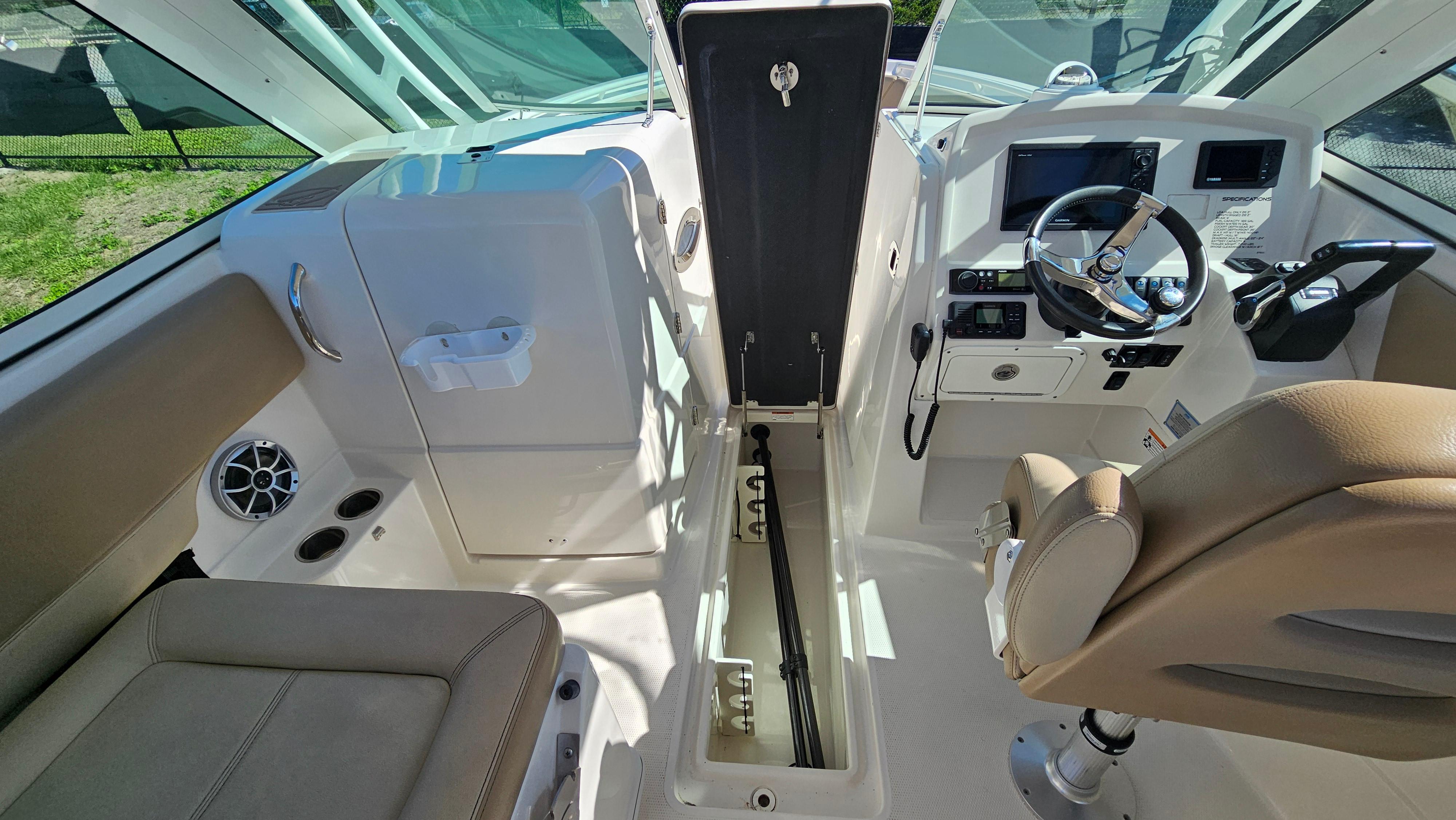 2019-sailfish-275-dc-power-9746460-20250519151429217-1_XLARGE