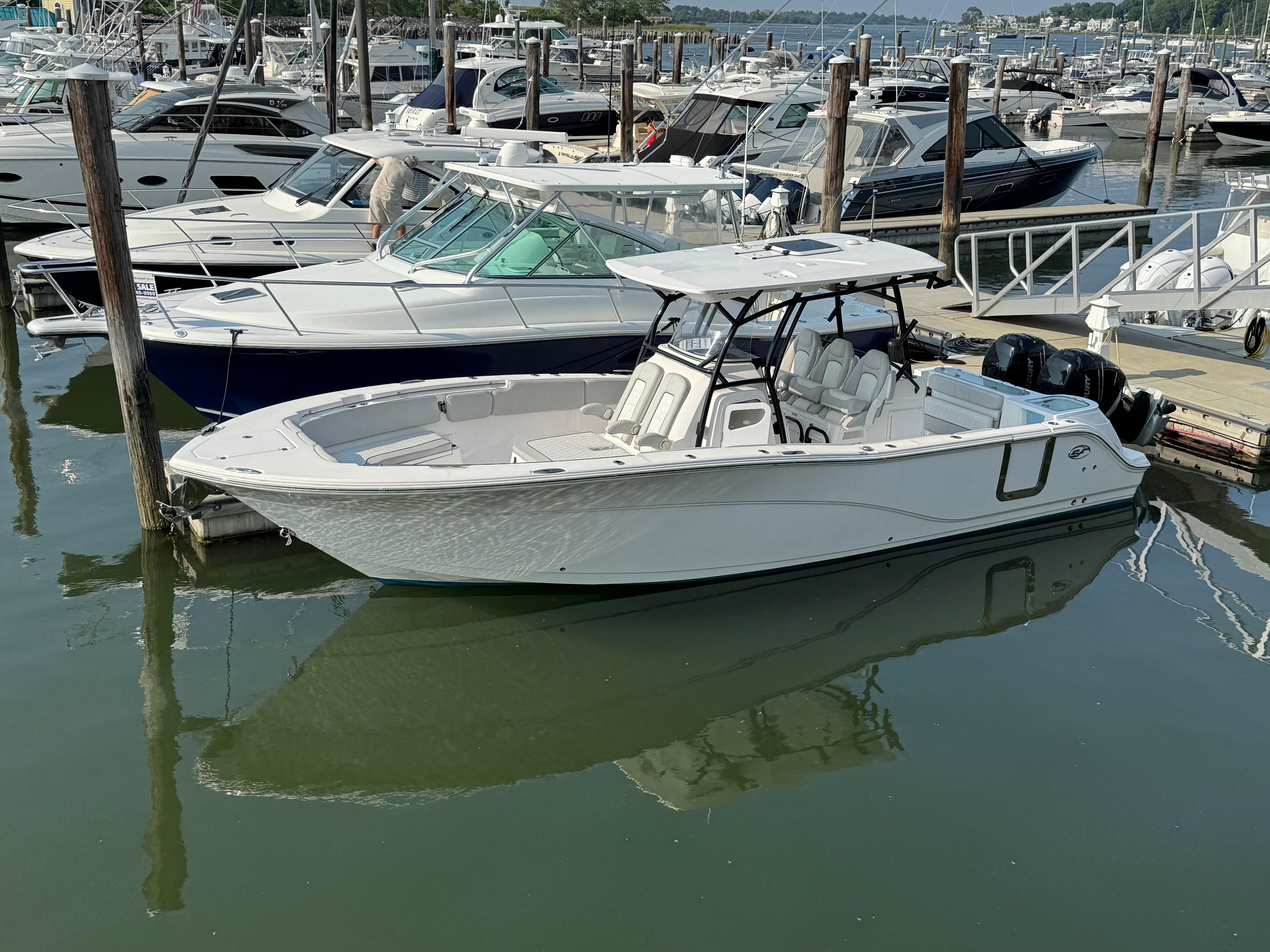 2022-sea-fox-328-commander-power-9826460-20250605144330752-1_XLARGE