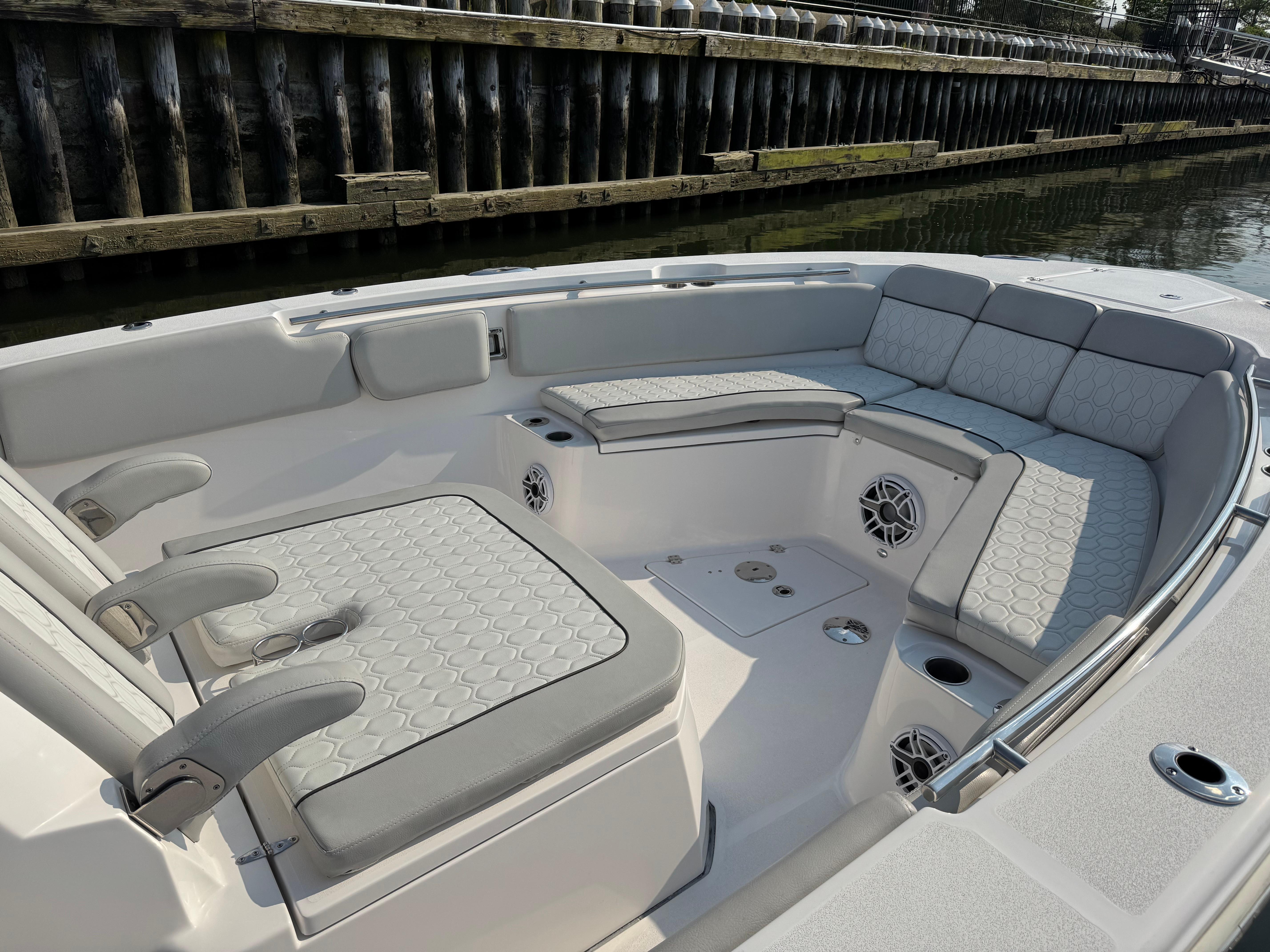 2022-sea-fox-328-commander-power-9826460-20250605144338137-1_XLARGE