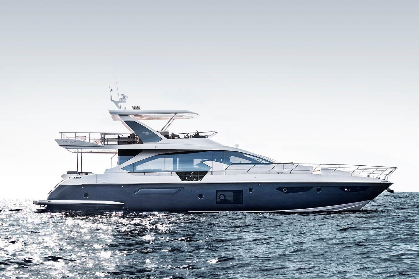 2017 Azimut 72