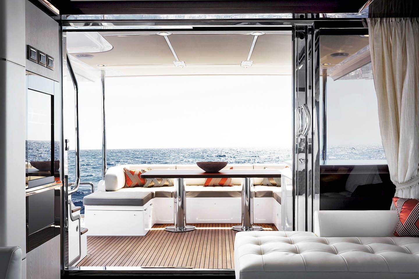 2017 Azimut 72