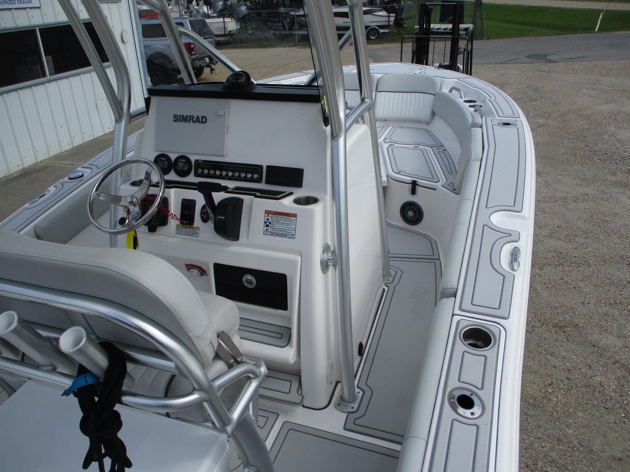 2022 Sea Fox 228 Commander-10