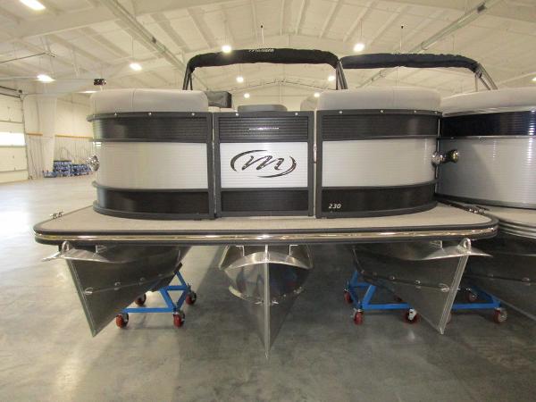 2021 Manitou boat for sale, model of the boat is SL 23 ENCORE VP & Image # 11 of 38