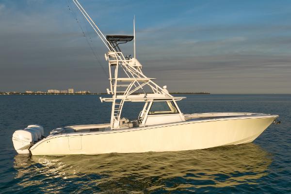 2021 Yellowfin 42