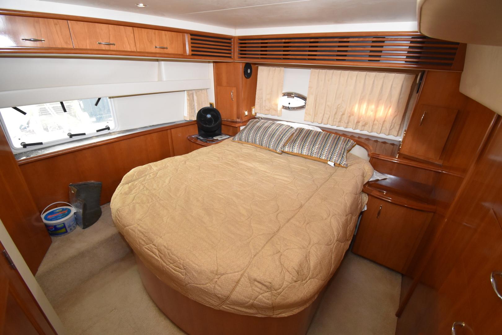 carver 396 motor yacht review