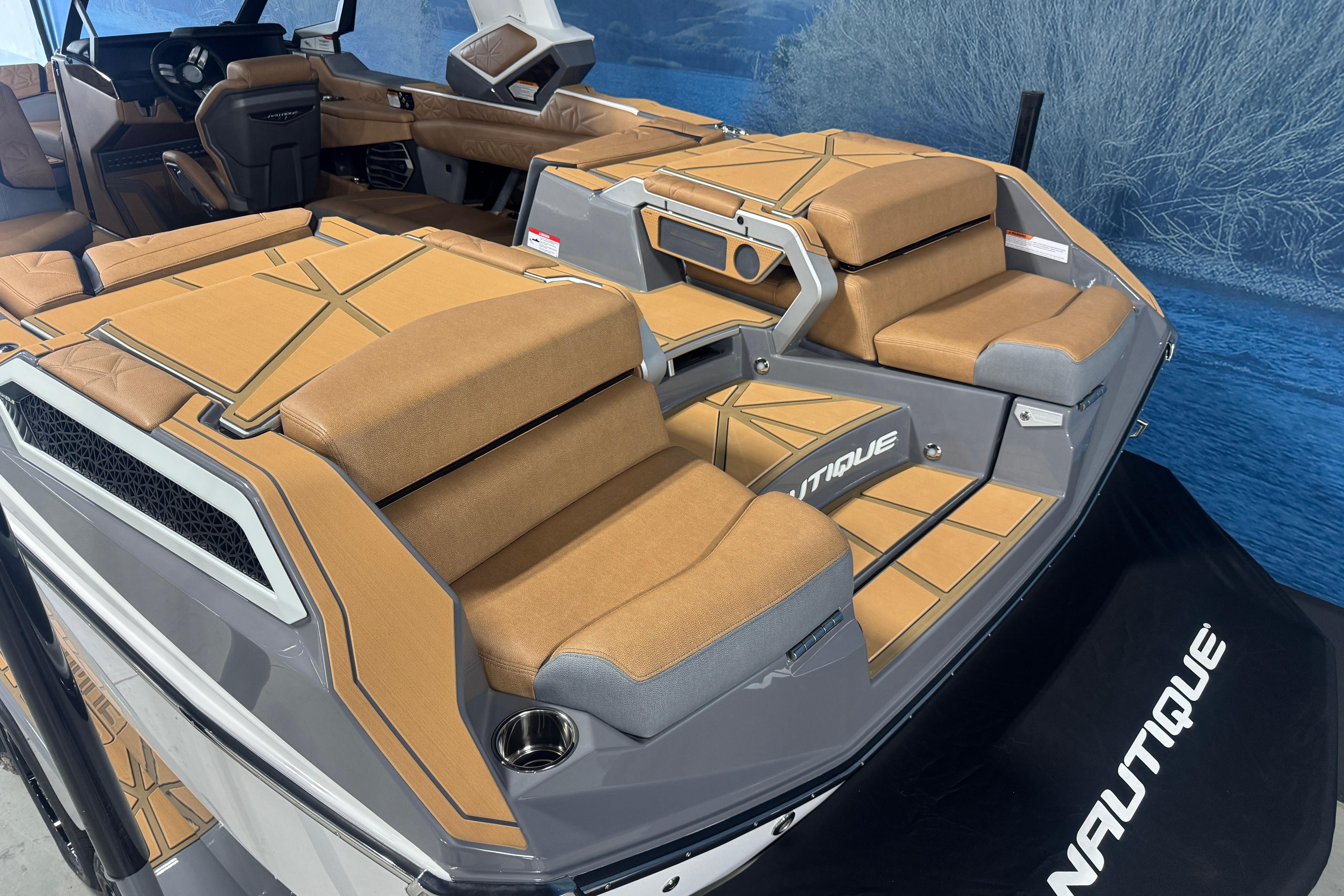 2026 Nautique Super Air Nautique G23 Paragon #N014F inventory image at Sun Country Marine Group, Irvine