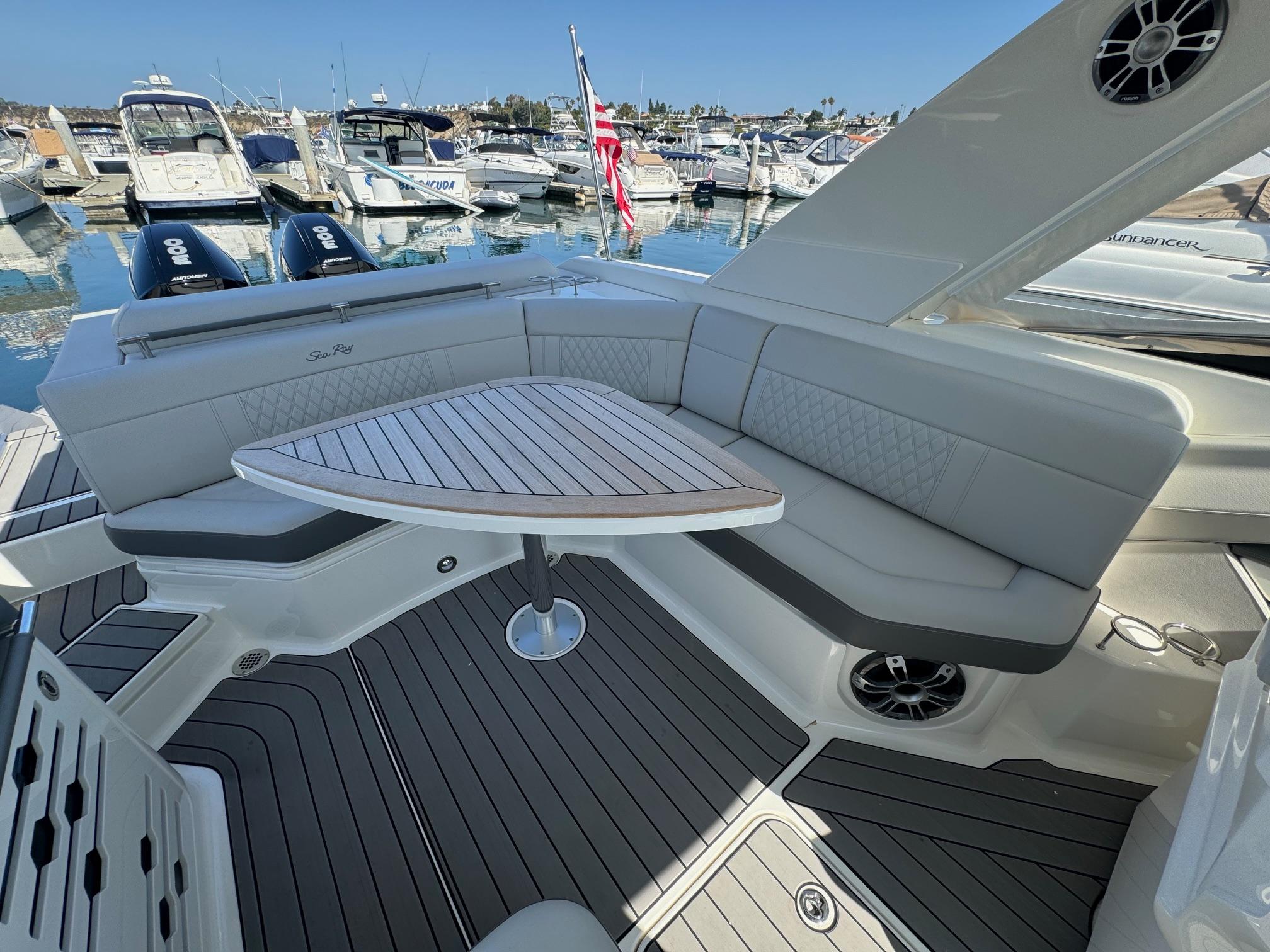 2023 Sea Ray SLX 310 Outboard #TBBB201B inventory image at Sun Country Marine Group, Newport Beach 2023 Sea Ray SLX 310 Outboard #TBBB201B inventory image at Sun Country Marine Group, Newport Beach
