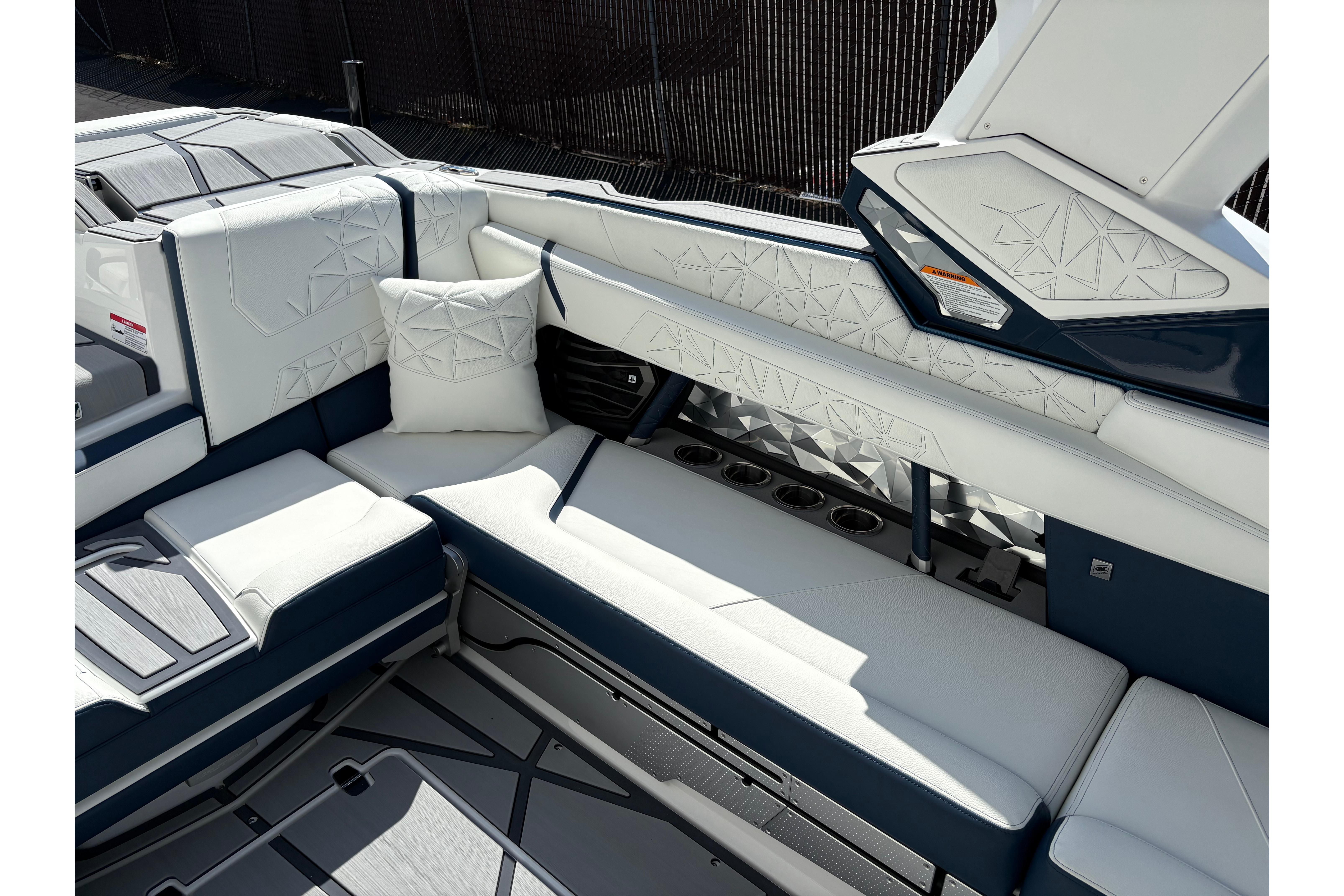 2026 Nautique Super Air Nautique G25 Paragon #N045H inventory image at Sun Country Marine Group, San Jose-Campbell