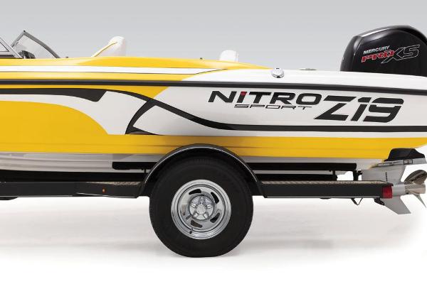 2021 Nitro boat for sale, model of the boat is Z19 Sport & Image # 23 of 60