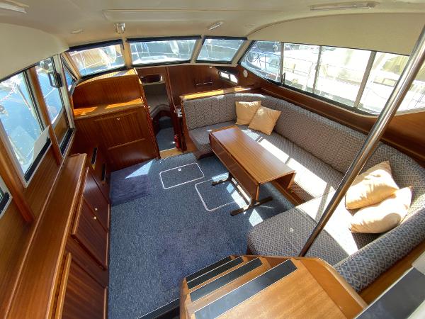 1998 Broom Ocean 34
