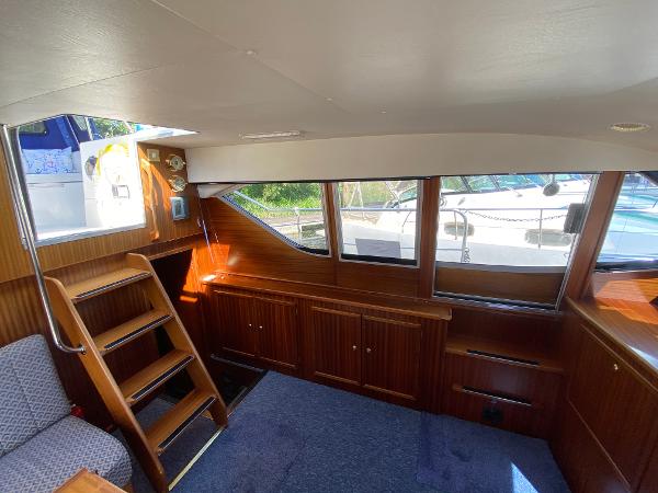 1998 Broom Ocean 34