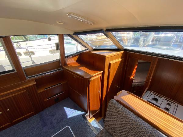 1998 Broom Ocean 34