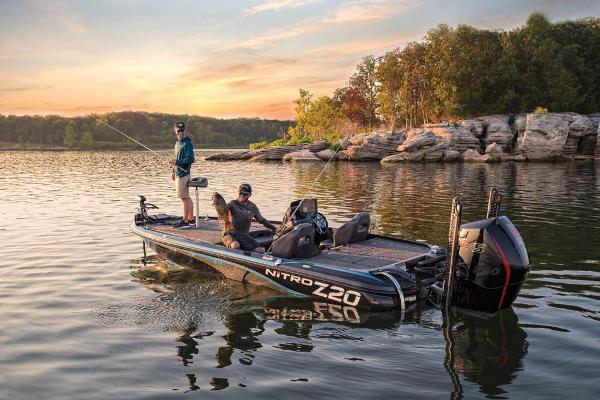 2021 Nitro boat for sale, model of the boat is Z20 & Image # 3 of 80