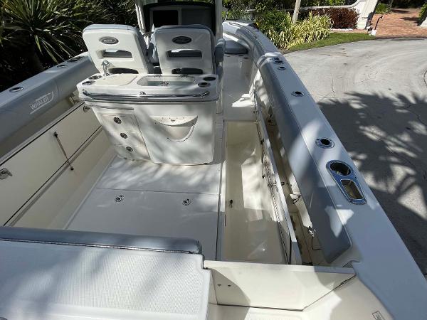 28' Boston Whaler, Listing Number 100913871, - Photo No. 29