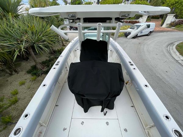 28' Boston Whaler, Listing Number 100913871, - Photo No. 33