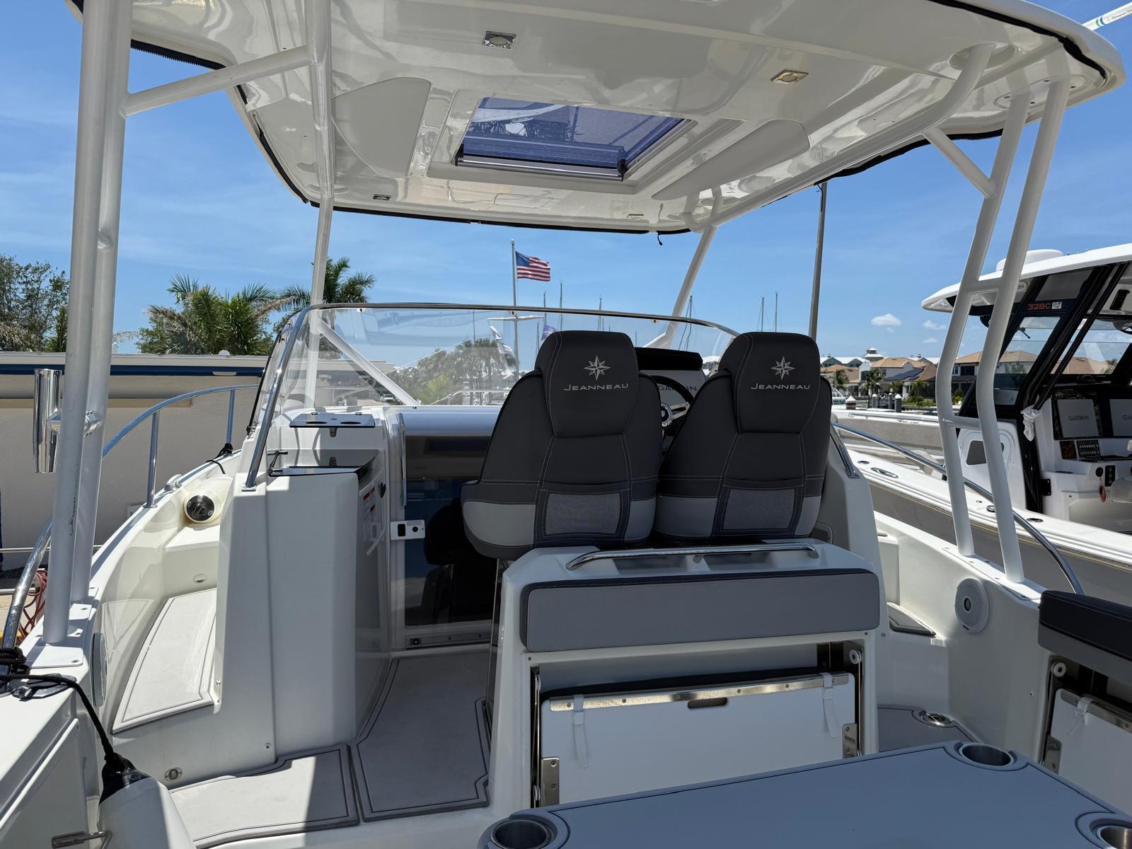 2019 Jeanneau Leader 9.0 WA-16