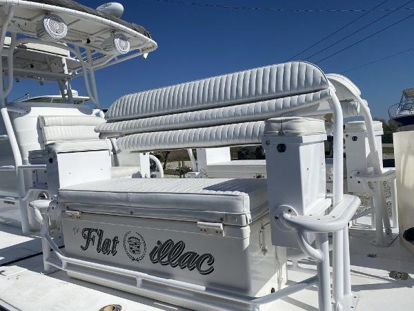 1993 Tracker Boats boat for sale, model of the boat is Flatillac & Image # 3 of 13