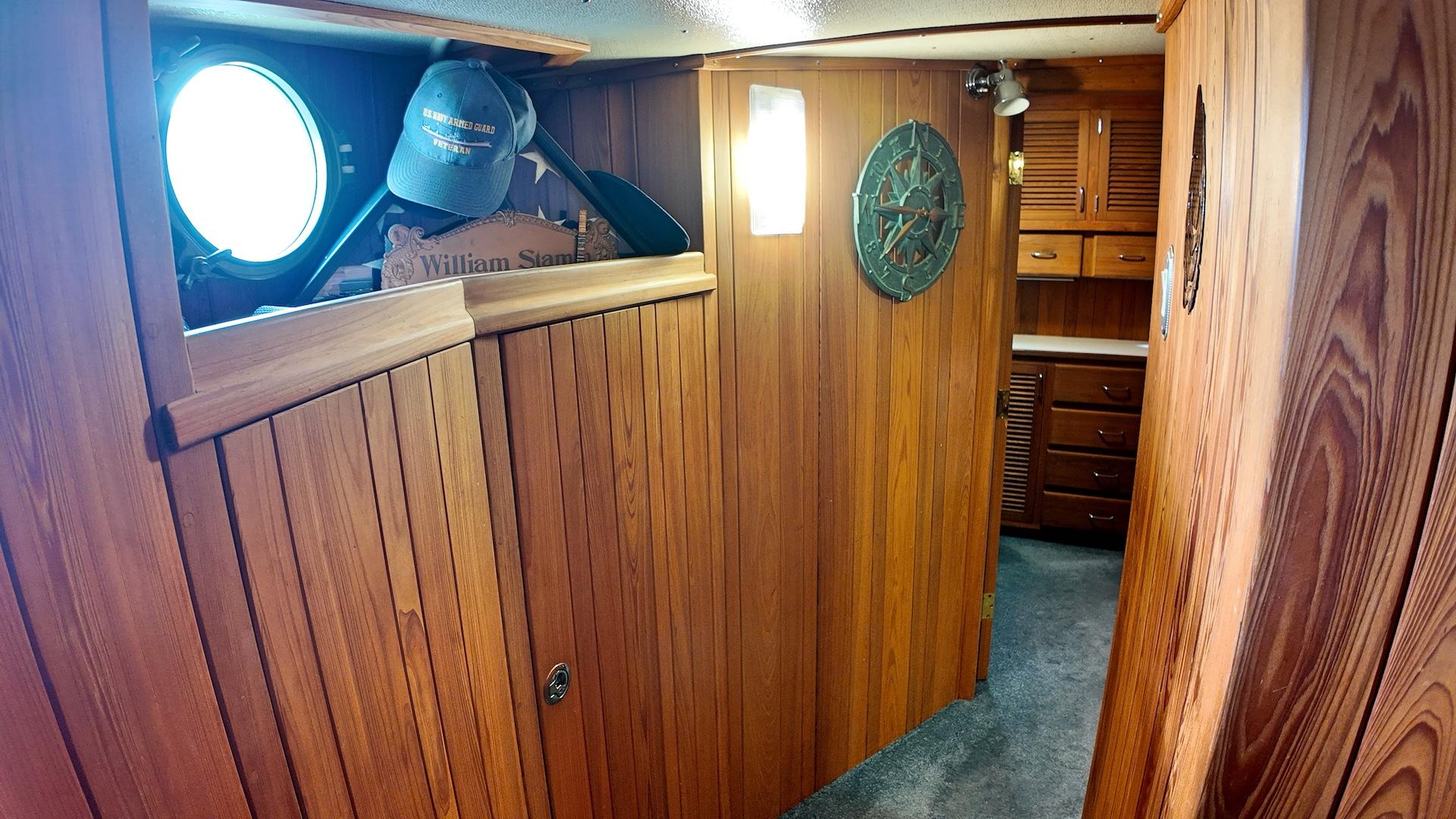 Custom-Holland Marine 50 Custom Trawler 1993-La Vita Marina SC-US-Interior of 1993 Holland Marine 50 Custom Trawler with wooden paneling and nautical decor.-9816492 | Thumbnail
