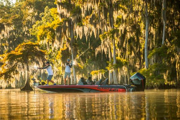 2021 Nitro boat for sale, model of the boat is Z21 & Image # 7 of 67