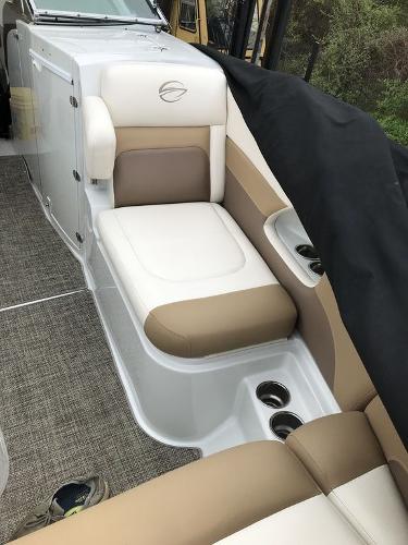 2015 Crownline boat for sale, model of the boat is 335 SS & Image # 9 of 20