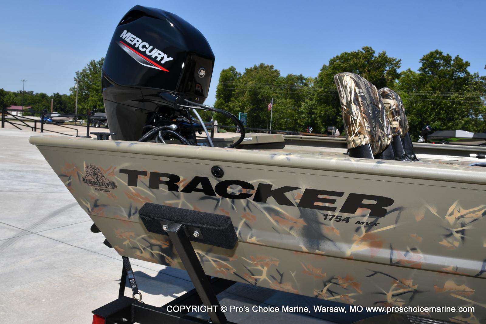 2022 Tracker Boats boat for sale, model of the boat is Grizzly 1754 SC & Image # 7 of 42