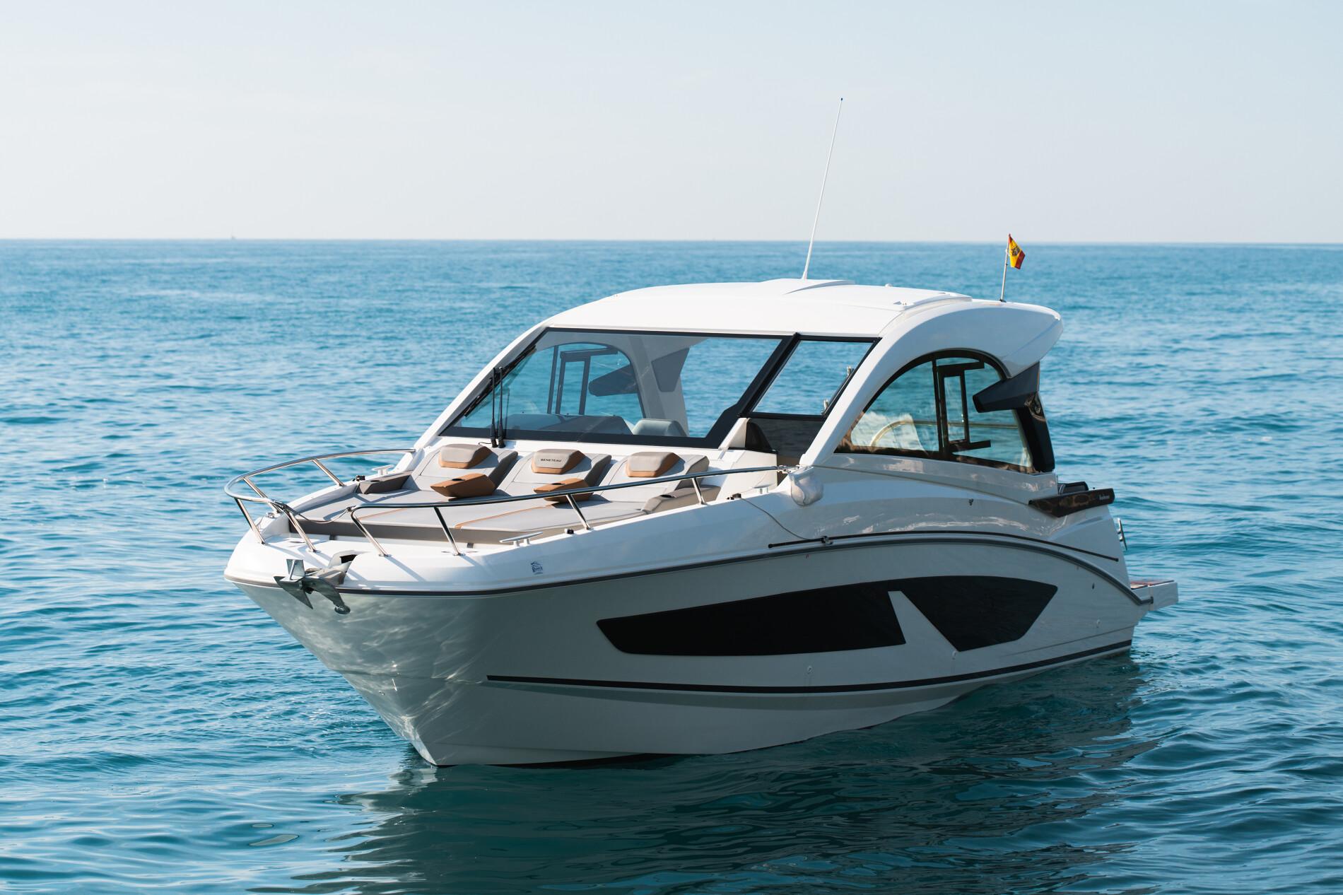 Yacht Photos Pics