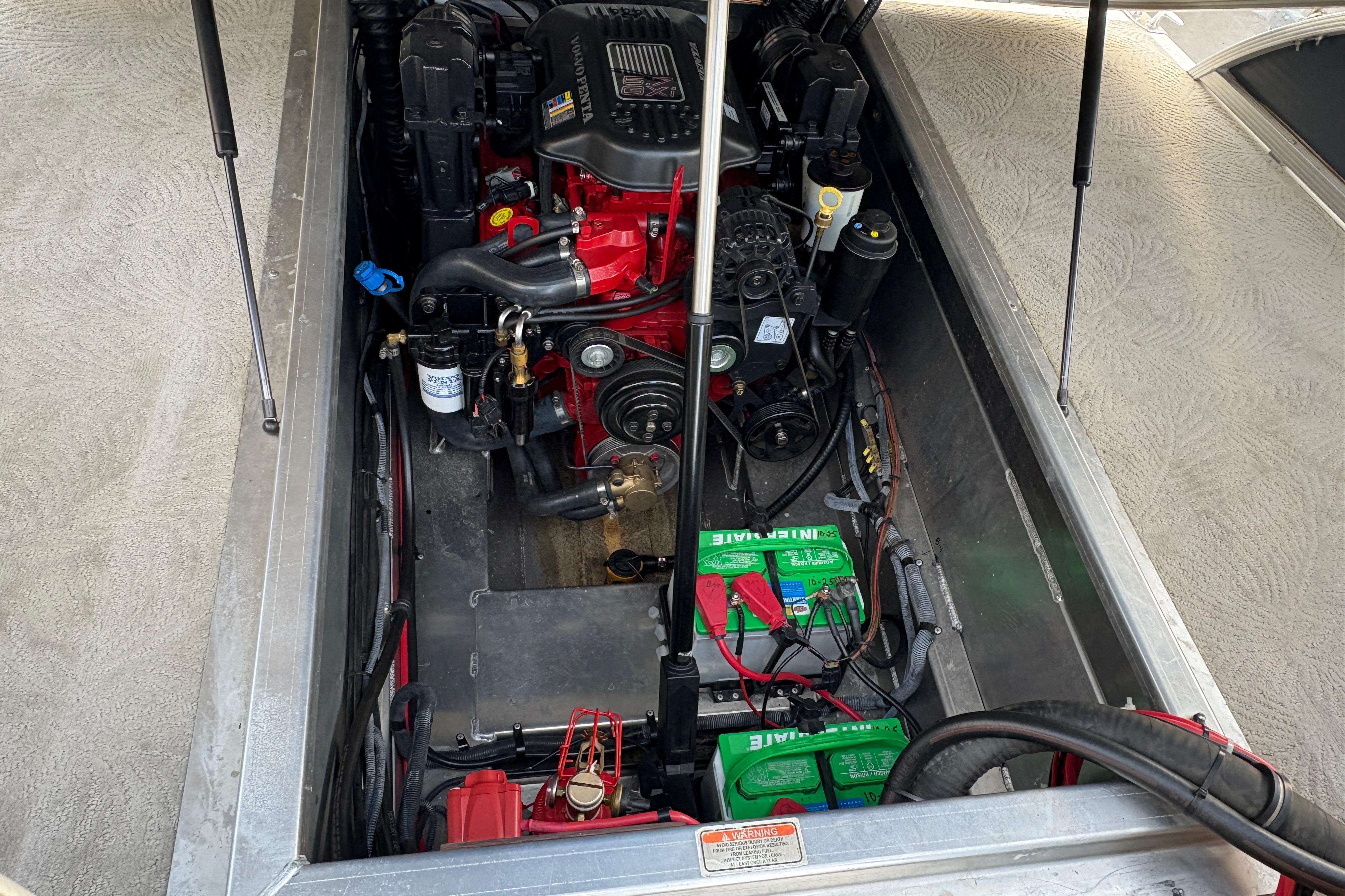 2008 Bennington 2575RCW I/O #TBJC9665 inventory image at Sun Country Marine Group, Lake Havasu City, AZ