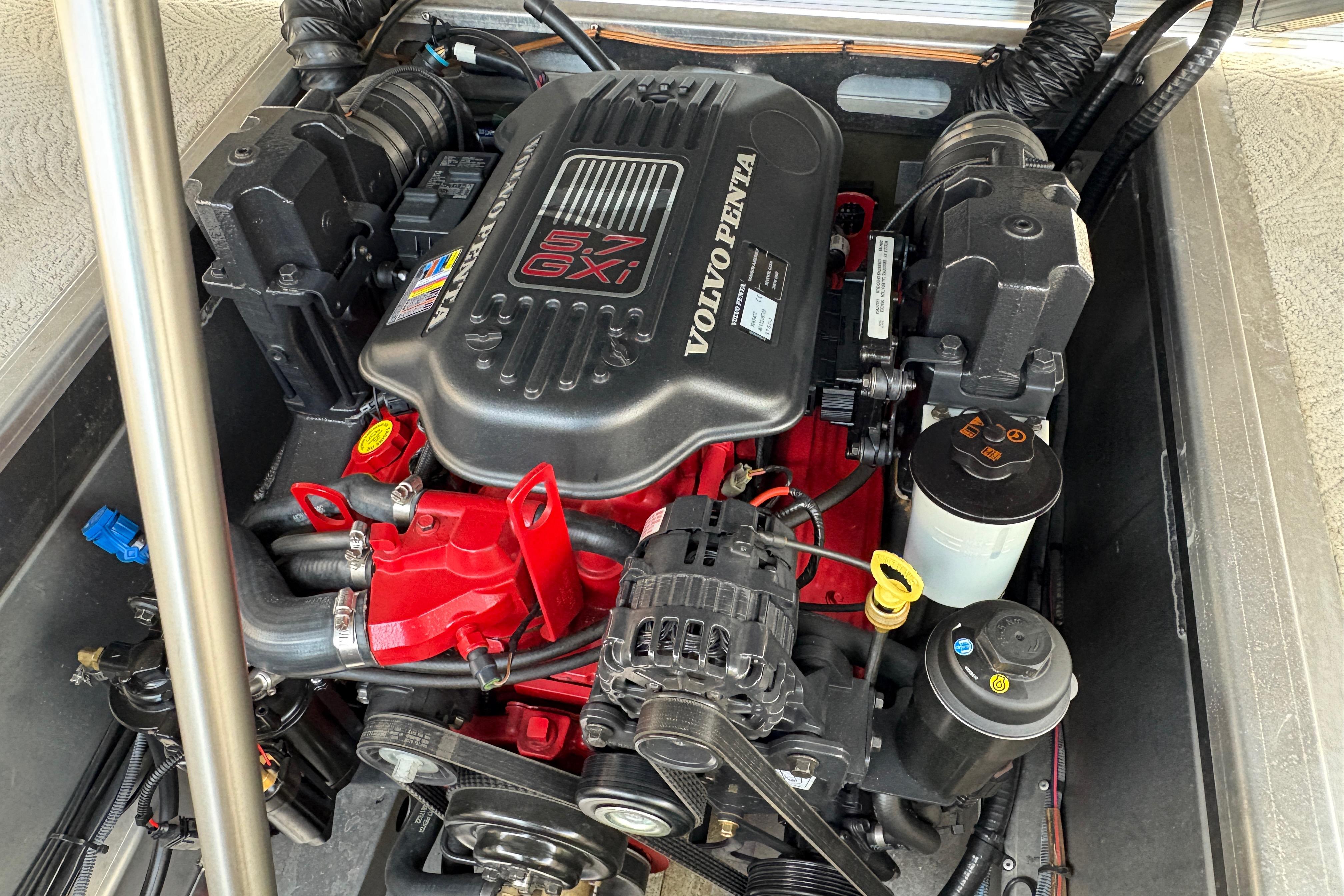 2008 Bennington 2575RCW I/O #TBJC9665 inventory image at Sun Country Marine Group, Lake Havasu City, AZ